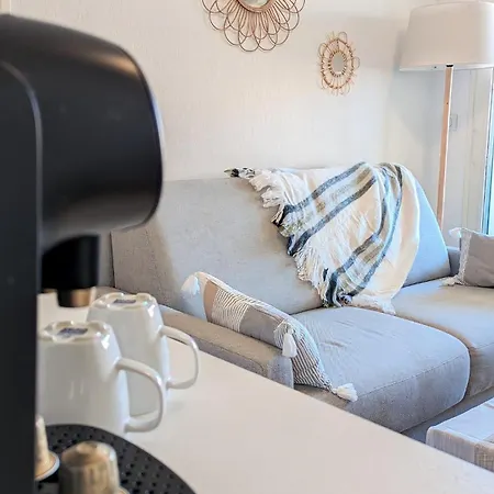 E Comme Eden, 2 Pieces Vue Loggia Et Parking *