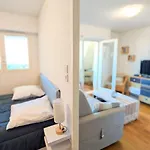 E Comme Eden, 2 Pieces Vue Loggia Et Parking Appartement *