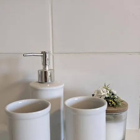 E Comme Eden, 2 Pieces Vue Loggia Et Parking דירה