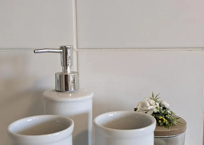 E Comme Eden, 2 Pieces Vue Loggia Et Parking Appartement