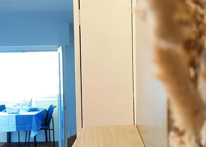 E Comme Eden, 2 Pieces Vue Loggia Et Parking *